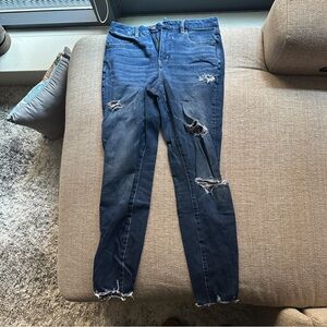American Eagle distressed curvy high rise Jegging jeans